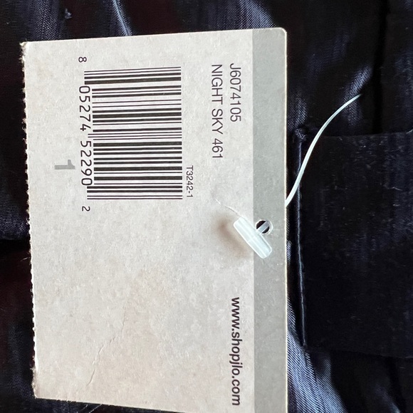 J. Lo shiny skirt - New with tags - Picture 3 of 4